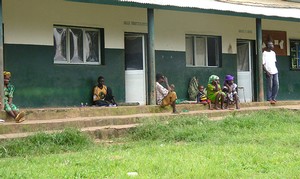 ZAR: Operationstrakt von Baboua ZAR: Operationstrakt von Baboua